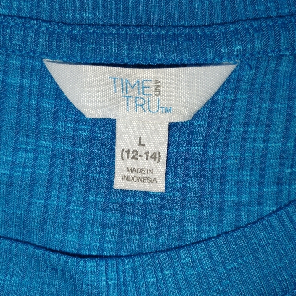 NWT Textured Sleeveless Curved-Hem Tank Top Size Large Color Turquoise - Picture 5 of 5